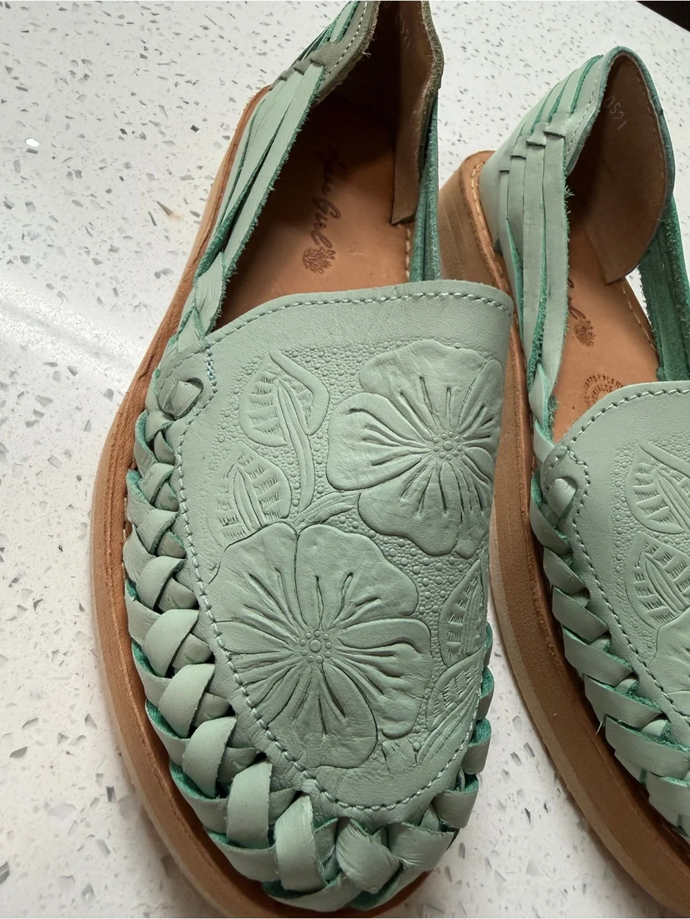 Earthy Boho Leather Huarache Shoes Size 6 Sage Green Floral Handwoven Mexico